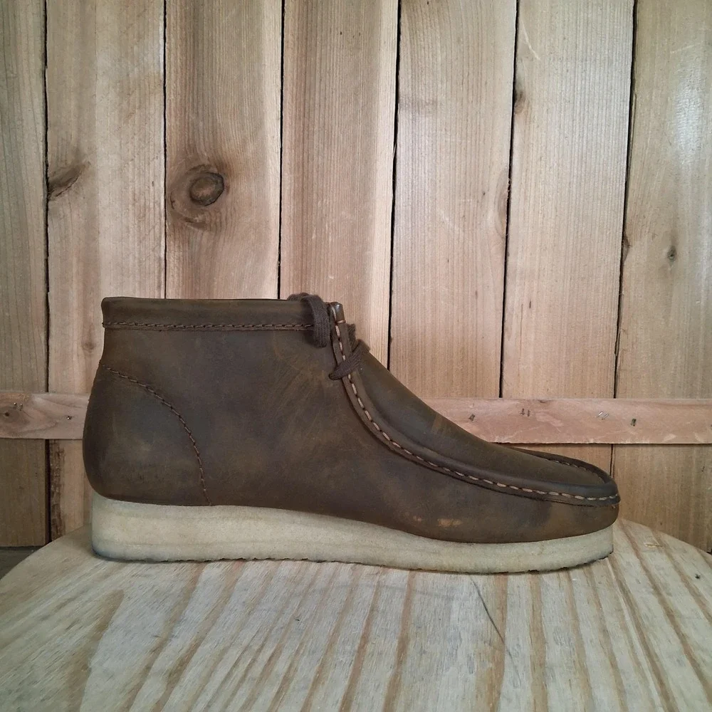 Clarks Originals Wallabee Boots Mens 10.5 Brown Leather Crepe Sole Ankle Casual